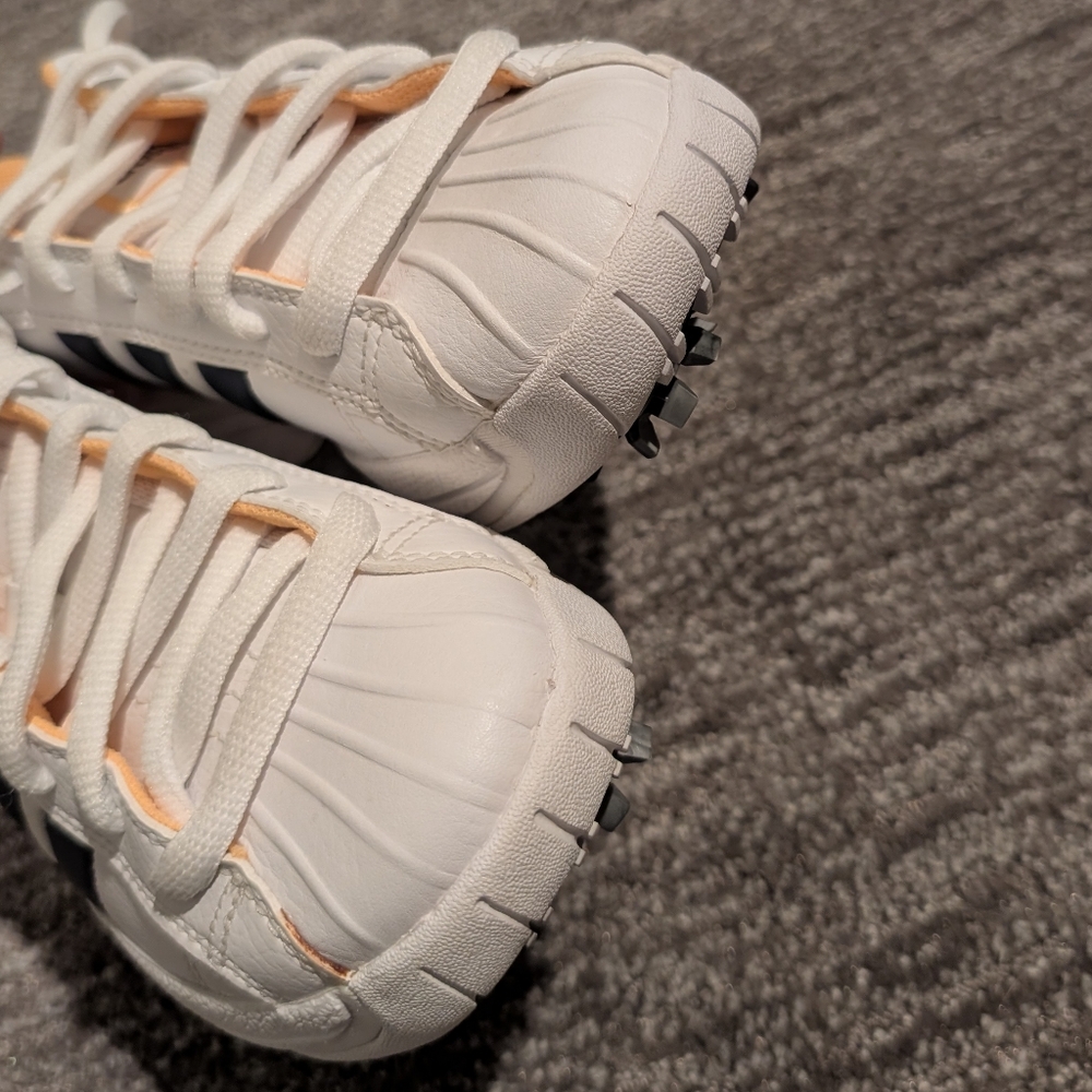 Vintage Adidas Brady K Custard Yellow/White/Navy Three Stripe Golf Shoes 547464 - Picture 3 of 11